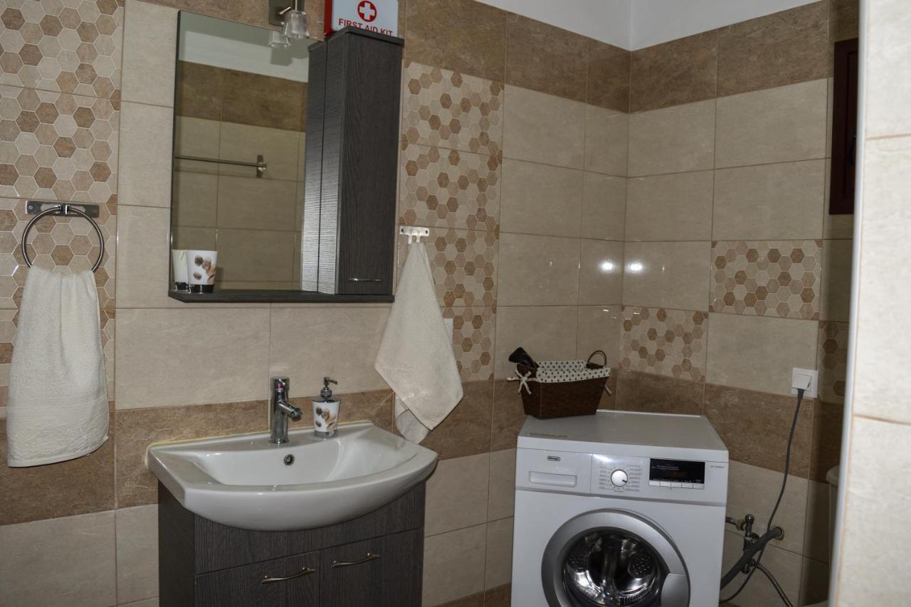 Petros House Daire Nikiti  Dış mekan fotoğraf